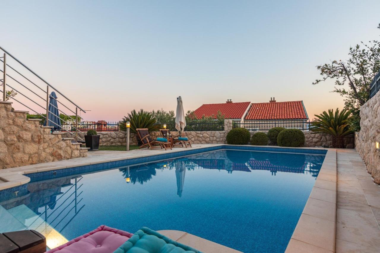 Villa Old Olive, 3Lovelyvillas Podgora Exterior foto